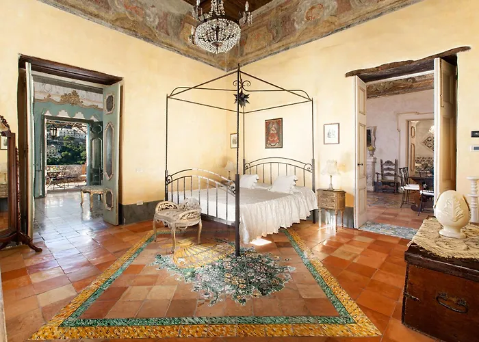 Yourhome - Palazzo Crocione Apartment